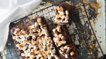 Campfire Brownies Photo by Veronika Studer